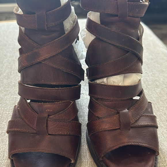 Freebird - Picture 3 of 8